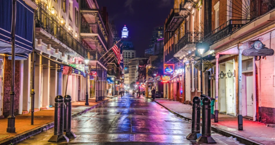 Stay in the Heart of the Action: Top Hotels Near Bourbon Street for an Unforgettable New Orleans Experience!

