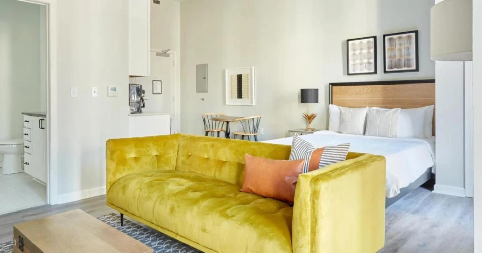 Wake Up to the French Quarter: Best Hotels on Bourbon Street with Balconies
