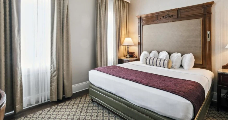 Experience the Magic of New Orleans: Stay at the Best Hotels On Bourbon Street
